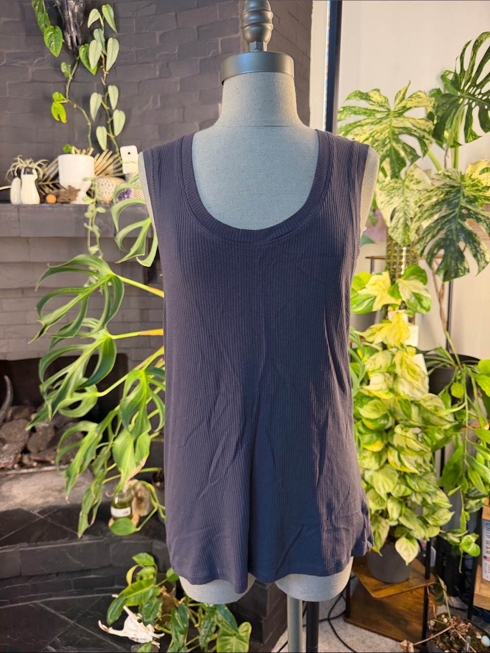 Scoop Neck Ribbed Tank Top in Light Blue
